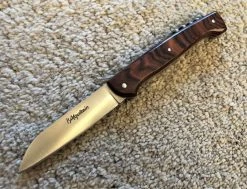 Aquitain Violette Avec Tire-bouchon