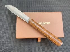 Les Couteliers Basques Modèle Alios Damas -Magasin De Couteaux alios thuya damas
