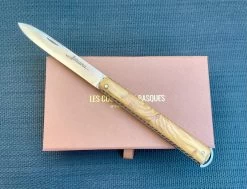 Les Couteliers Basques Modèle Artzaina -Magasin De Couteaux artzaina olivier